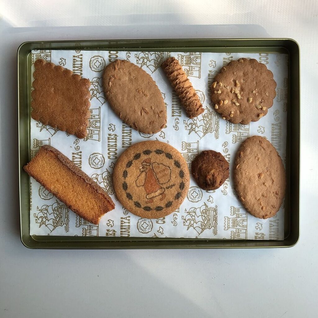 伊勢丹オリジナルクッキークリスマス缶